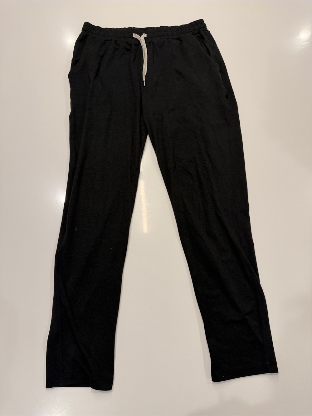 Vuori Black Men's Jogger Pants with White Drawstring